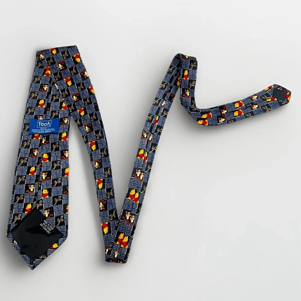 Winnie The Pooh Cartoon Men’s‎ Tie Blue Novelty Business Casual Retro Necktie